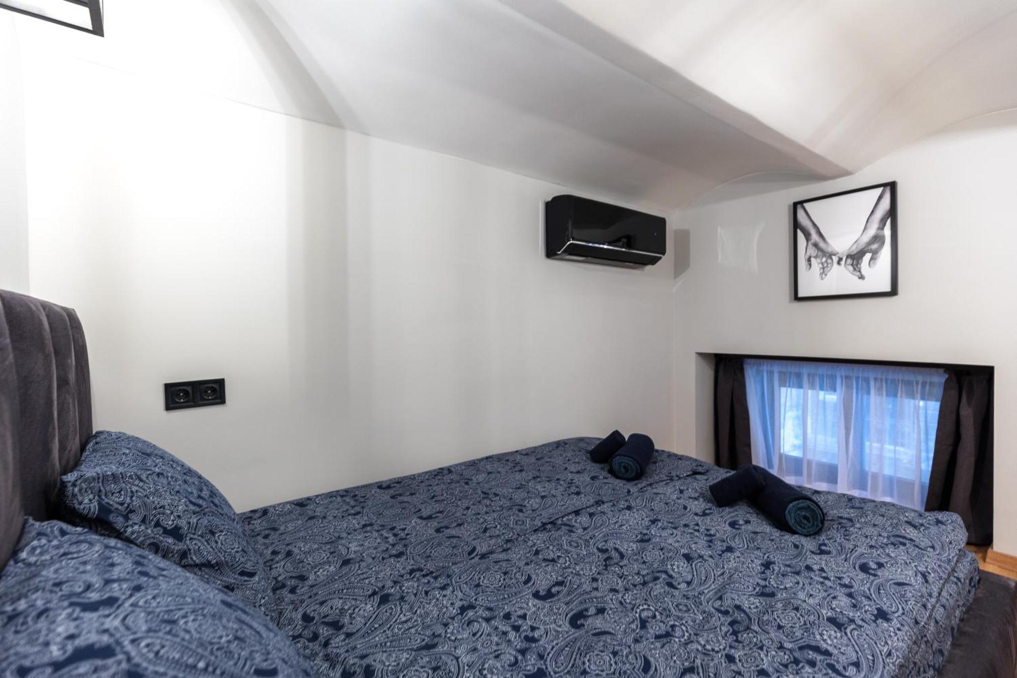 Central Luxe Residence — Photos 1